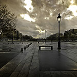 Ref : C282 - Nikon D300 - Sigma 10-20mm<p class='text'>Place de la Bastille, Paris<p align='right'><a href='achat2012fr.php?ref=C282'>[ Commander un tirage</a><img src='images/cart.png' align='absmiddle'><a href='achat2012eng.php?ref=C282'>Order a print ]</a>