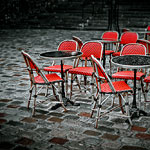 Ref : C642 - Leica M8 - Summicron 35mm - Avril 2012<p class='text'>Terrasse de café, Montmartre, Paris.<p align='right'><a href='achat2012fr.php?ref=C642'>[ Commander un tirage</a><img src='images/cart.png' align='absmiddle'><a href='achat2012eng.php?ref=C642'>Order a print ]</a>