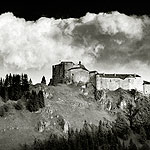 Ref : n304 - Nikon D300 - Nikkor 18-200mm<p class='text'>Chateau de joux, France<p align='right'><a href='achat2012fr.php?ref=N304'>[ Commander un tirage</a><img src='images/cart.png' align='absmiddle'><a href='achat2012eng.php?ref=N304'>Order a print ]</a>