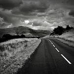 Ref : n253 - Nikon D300 - Nikkor 18-200mm<p class='text'>Route dans le Cumbria, Angleterre<p align='right'><a href='achat2012fr.php?ref=N253'>[ Commander un tirage</a><img src='images/cart.png' align='absmiddle'><a href='achat2012eng.php?ref=N253'>Order a print ]</a>