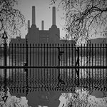 Ref : n453  - Leica M8 - Summicron 35mm ASPH - Mars 2011<p class='text'>Londres, Angleterre.<p align='right'><a href='achat2012fr.php?ref=N453'>[ Commander un tirage</a><img src='images/cart.png' align='absmiddle'><a href='achat2012eng.php?ref=N453'>Order a print ]</a>