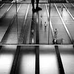Ref : N638 - Leica M8 - Summicron 35mm - 12 août 2010<div Style='position: absolute; top: 8px; right: 0px;'><a href='seemap+.php?adr=Oriente, Lisbon'><img src='thumbs/pin.png' align='absmiddle'/></a>  <a href='exif_more+.php?ex=n638&adr=Oriente, Lisbon'><img src='thumbs/cam.png' align='absmiddle'/></a></div><p class='text'>Reflets à la station Oriente, Lisbonne.<p align='right'><a href='achat2012fr_new.php?ref=n638'>[ Commander un tirage</a><img src='images/cart.png' align='absmiddle'><a href='achat2012eng_new.php?ref=n638'>Order a print ]</a>